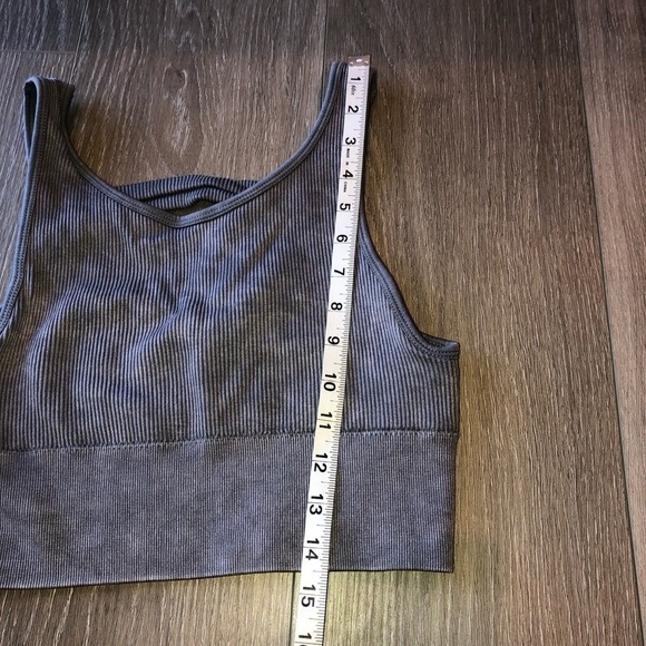Harmony and Balance Grey Ribbed Sports Bra Size Small - Picture 9 of 10
